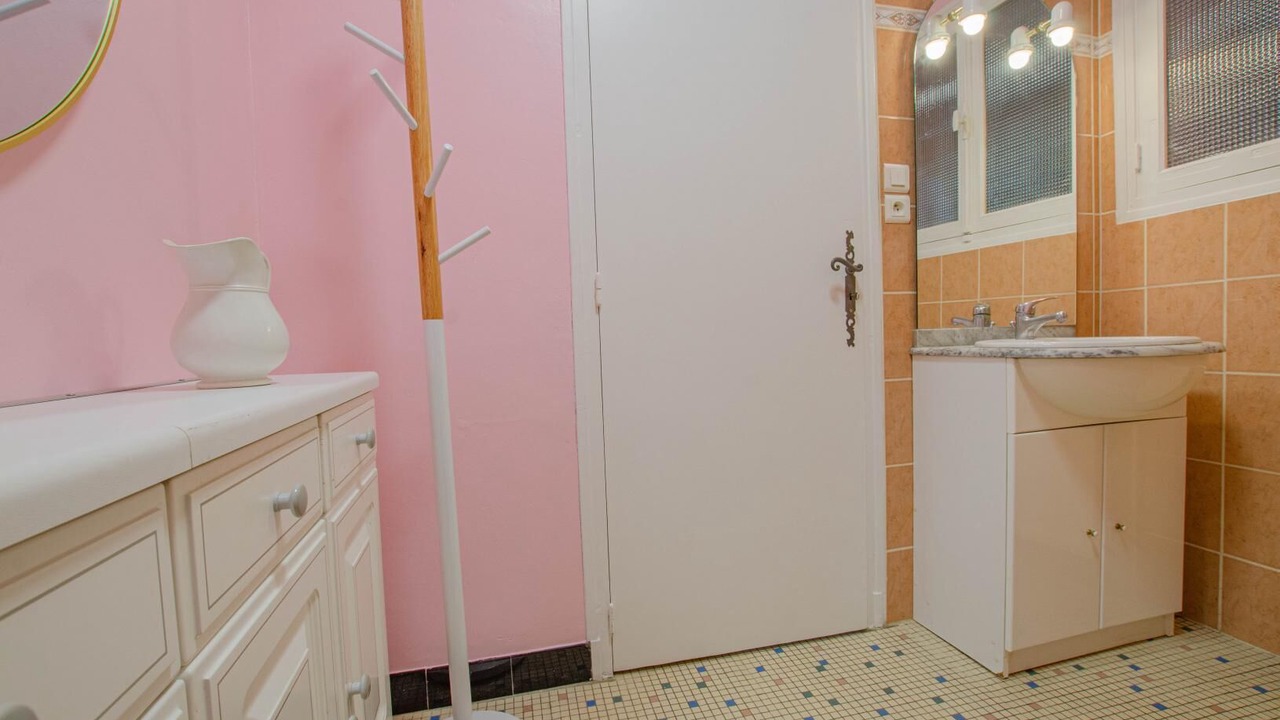 Photo of Bathroom in Bertignolles