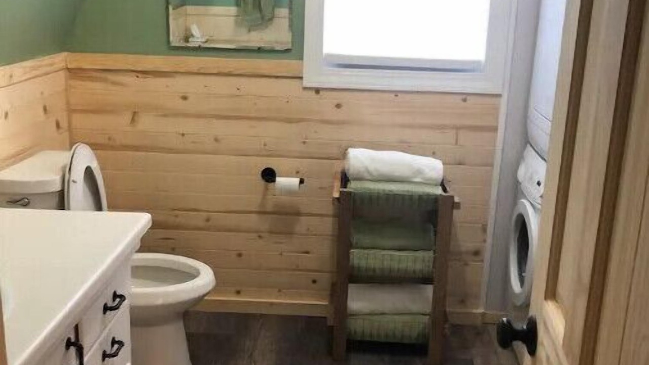 Photo of Bathroom in Gassville