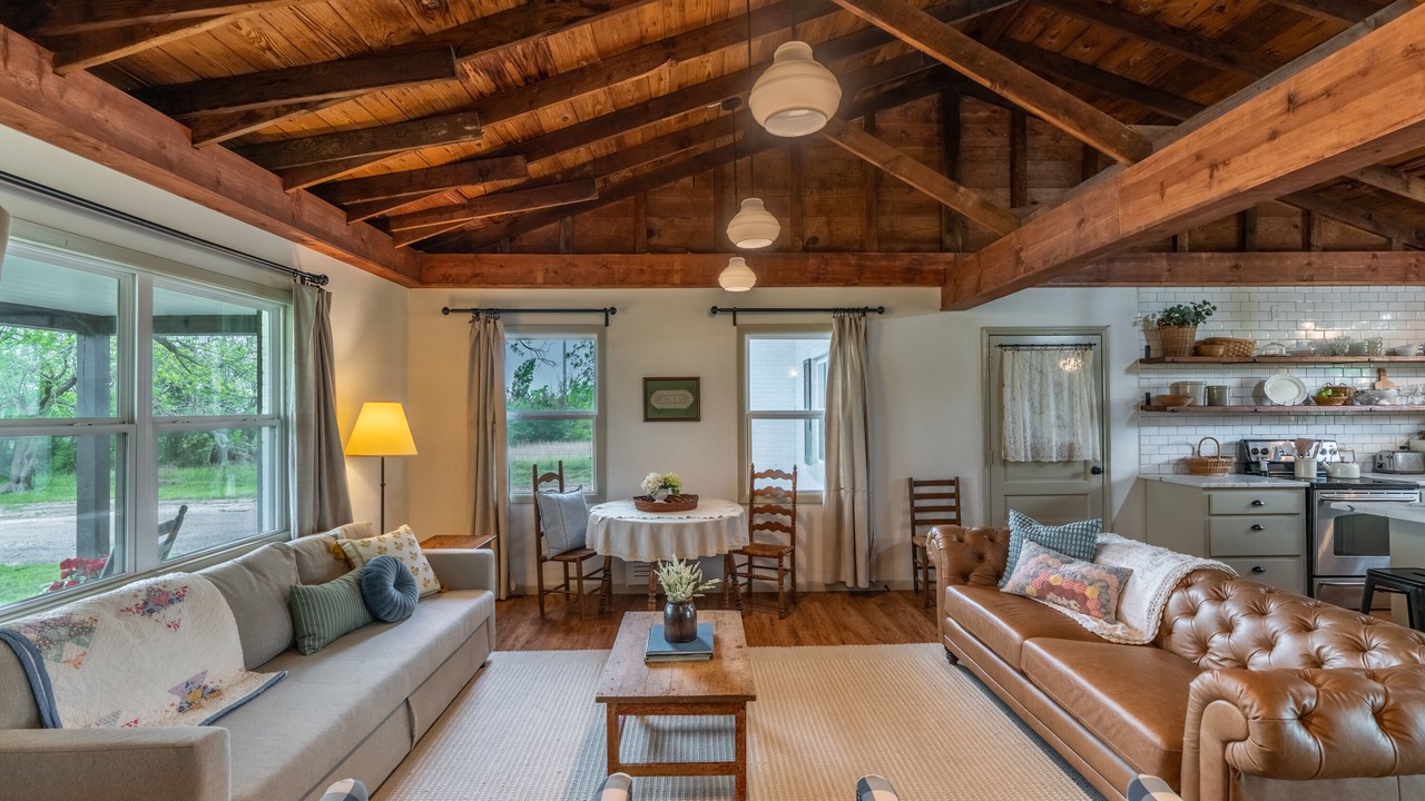 Photo of Livingroom in Greenville