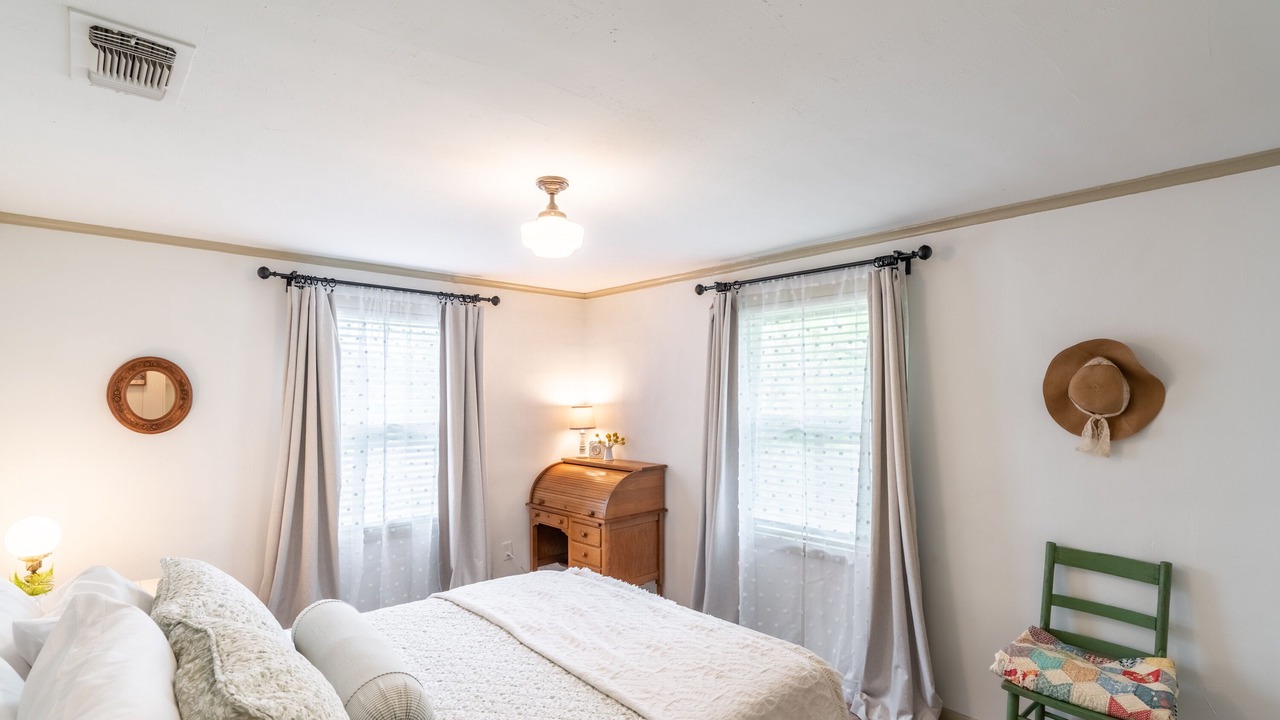 Photo of Bedroom in Greenville