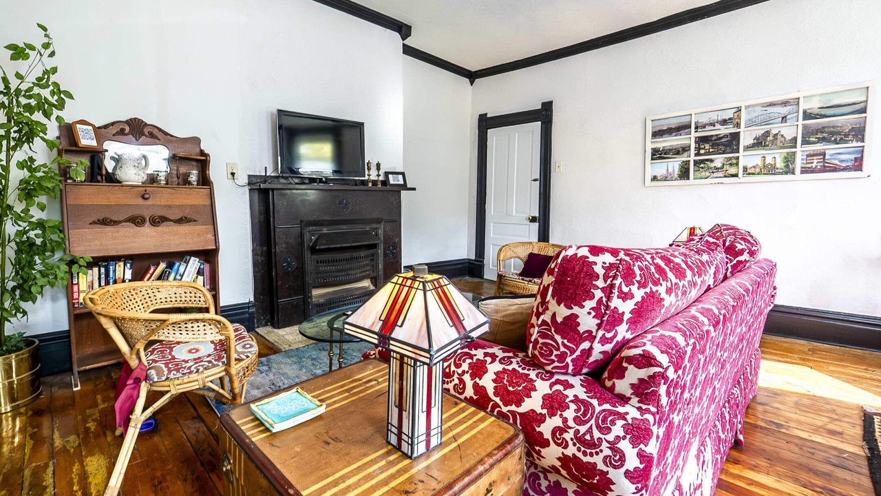 Photo of Livingroom in Homestead
