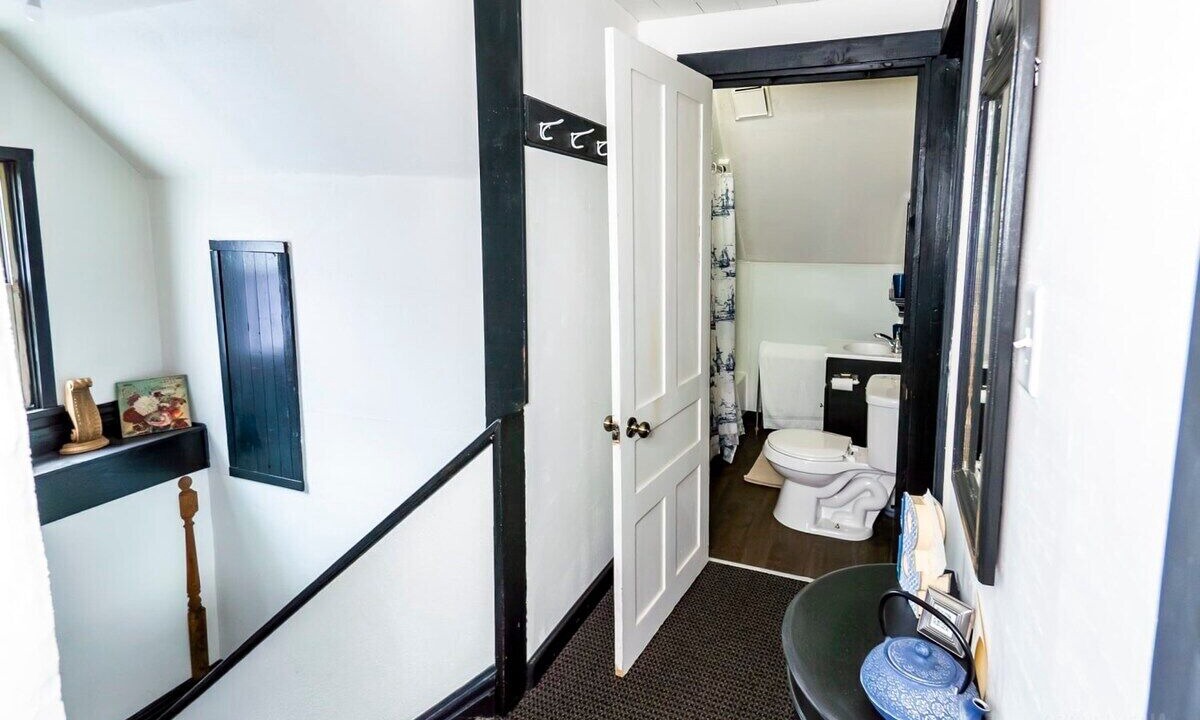 Photo of Bathroom in Homestead