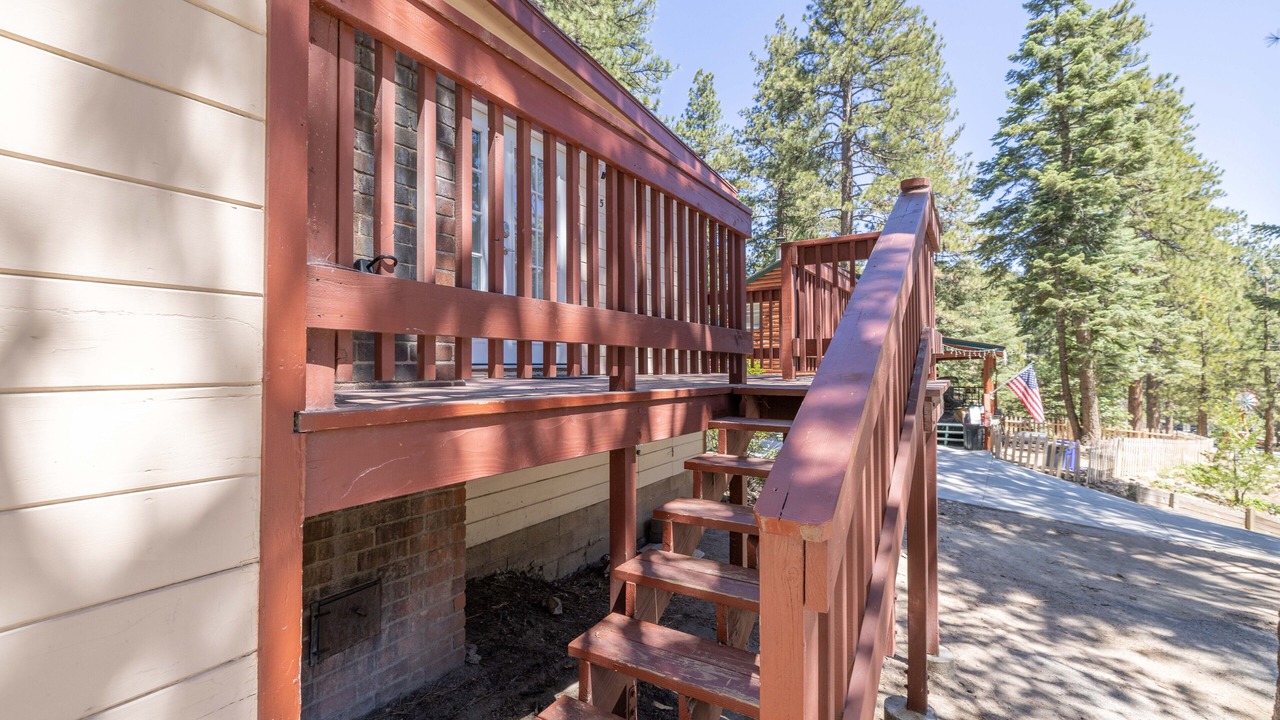 Photo of Outdoor in Running Springs