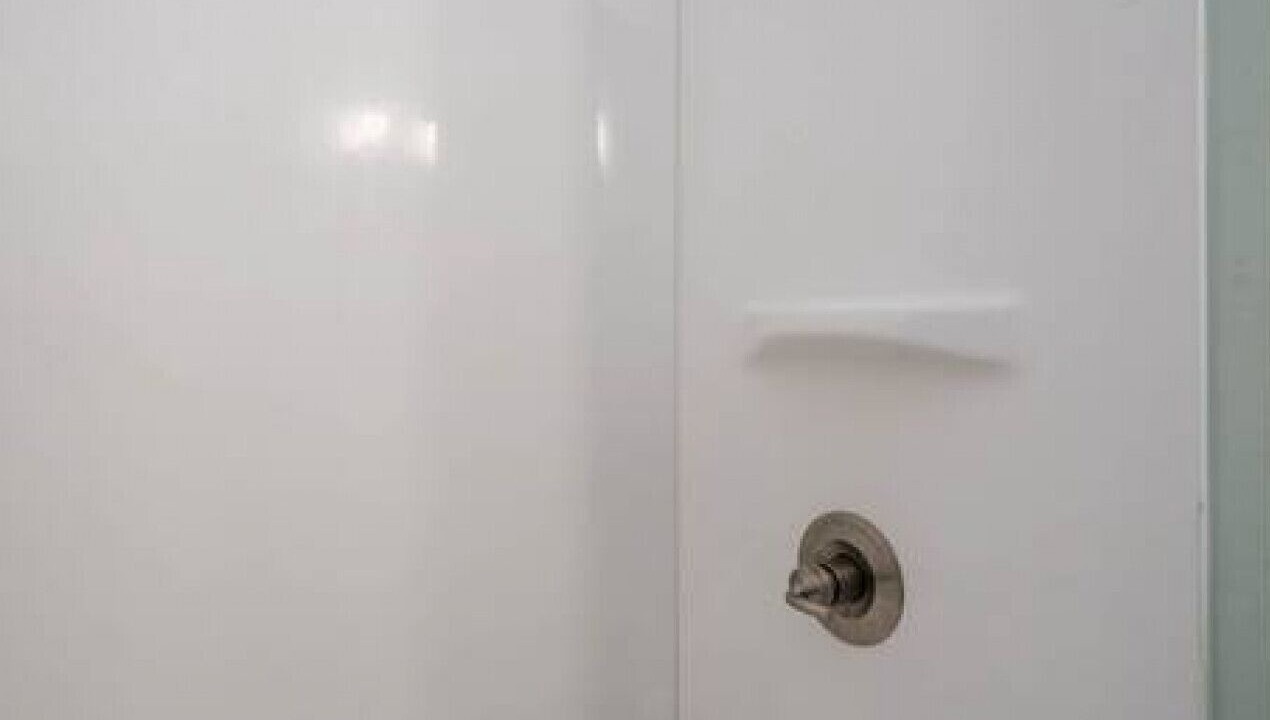 Photo of Bathroom in Crestwood South