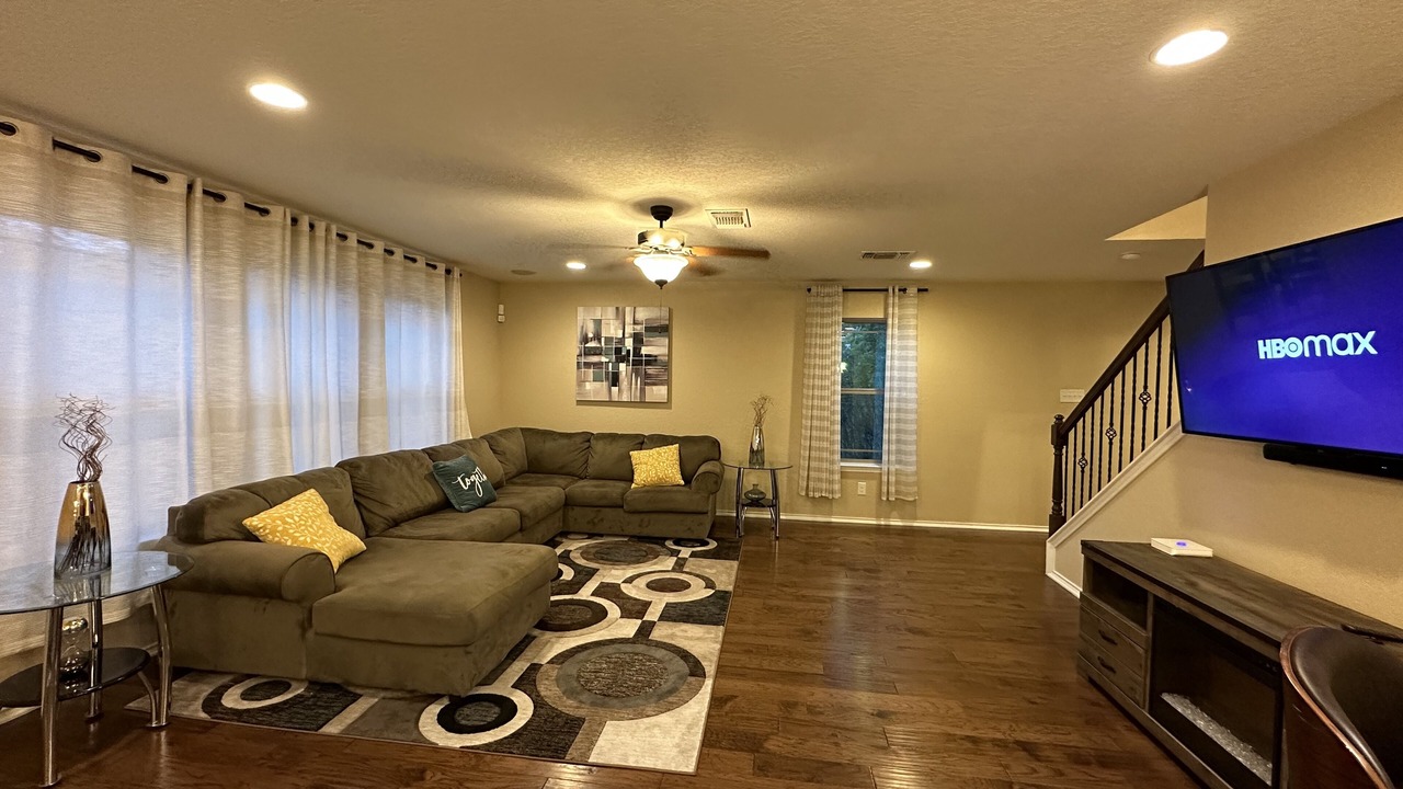 Photo of Livingroom in Southside
