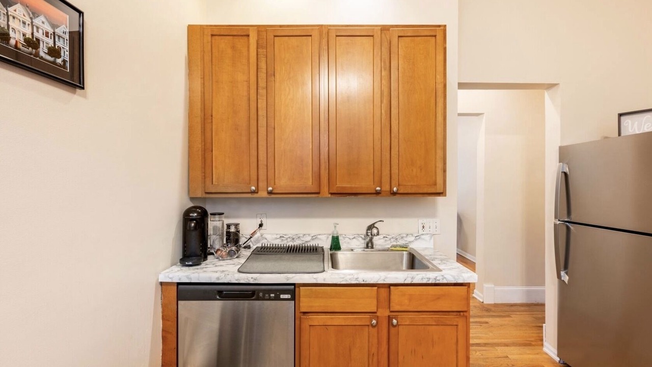 Photo of Kitchen in Lakeview
