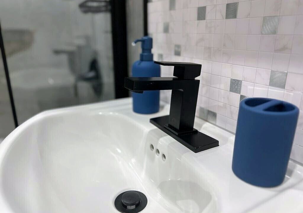 Photo of Bathroom in Lachine