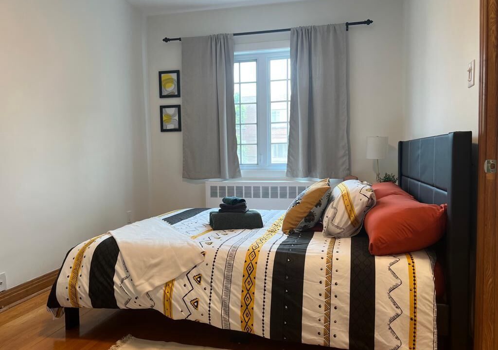 Photo of Bedroom in Lachine