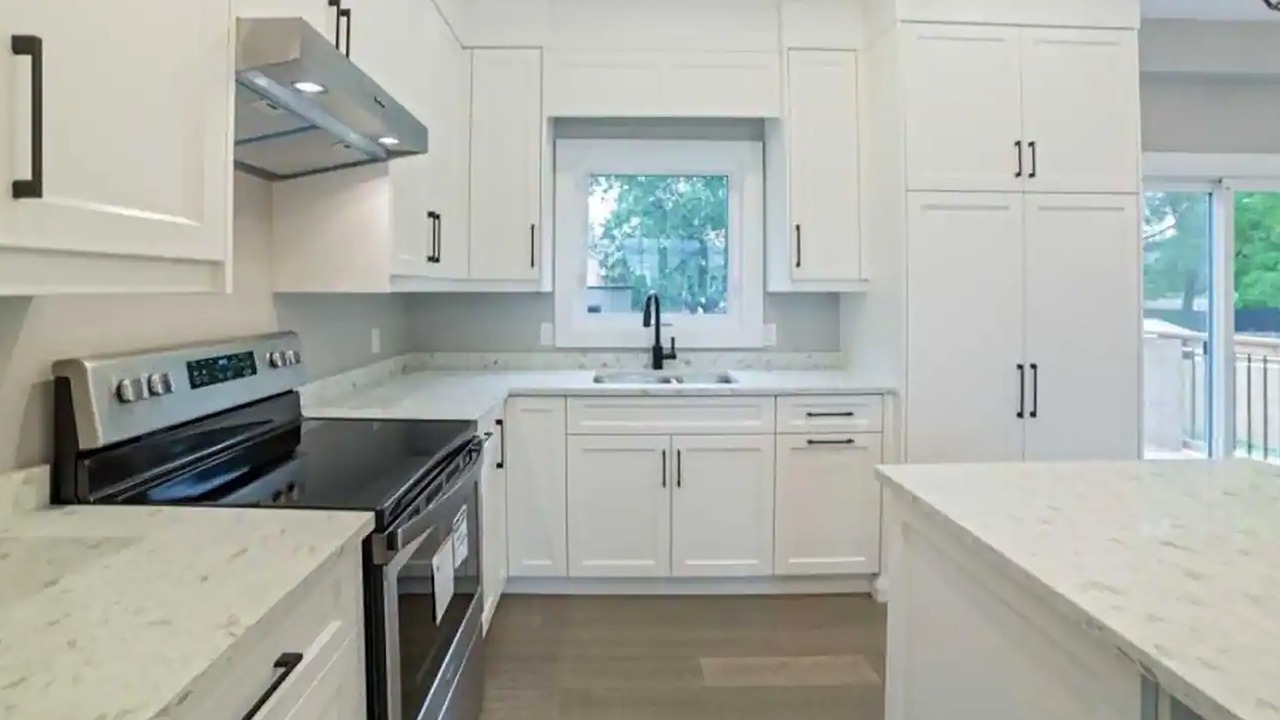 Photo of Kitchen in Port Colborne