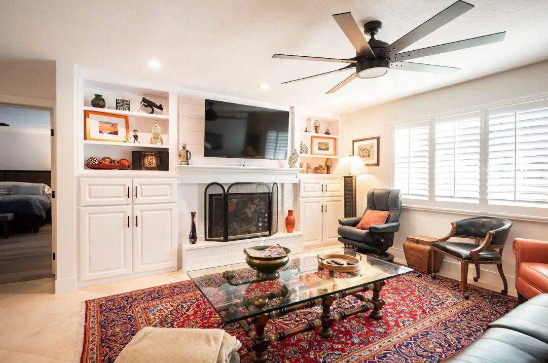 Photo of Livingroom in McNeil Estates