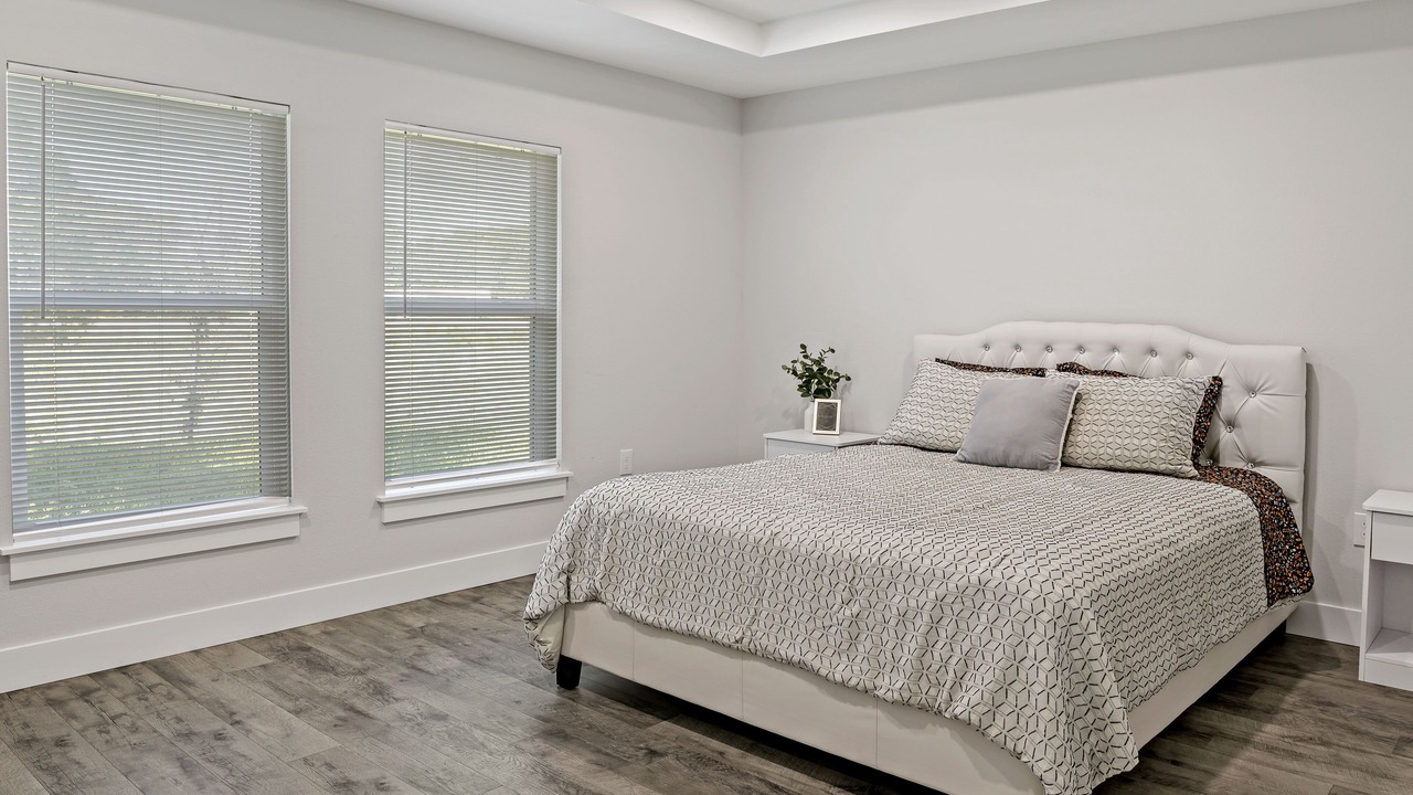 Photo of Bedroom in Warm Mineral Springs
