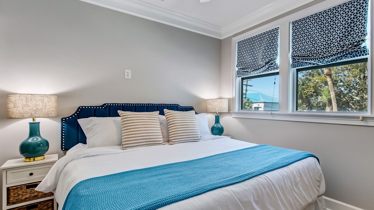 Photo of Bedroom in Tybee Island