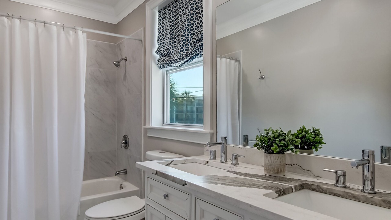 Photo of Bathroom in Tybee Island