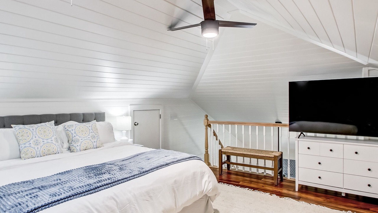 Photo of Bedroom in Tybee Island
