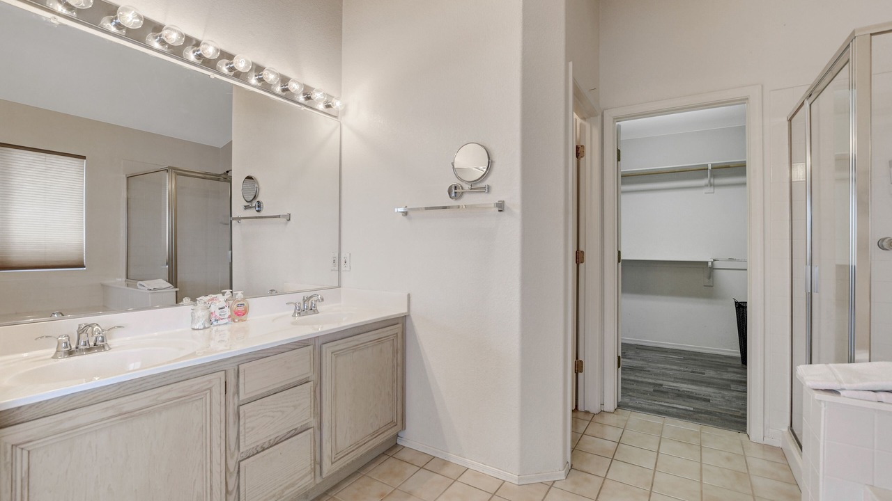 Photo of Bathroom in Elkhorn