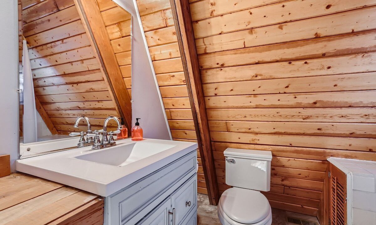 Photo of Bathroom in Florissant