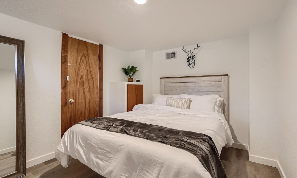 Photo of Bedroom in Florissant