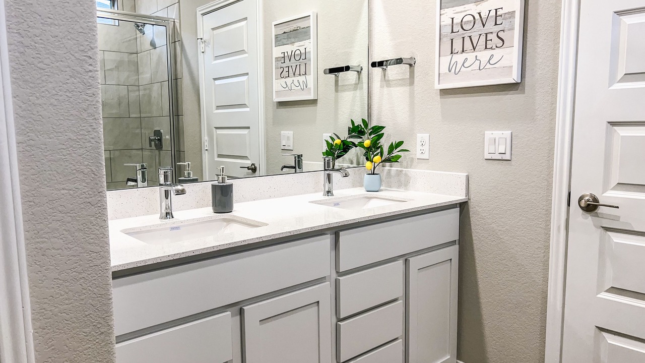 Photo of Bathroom in Pflugerville