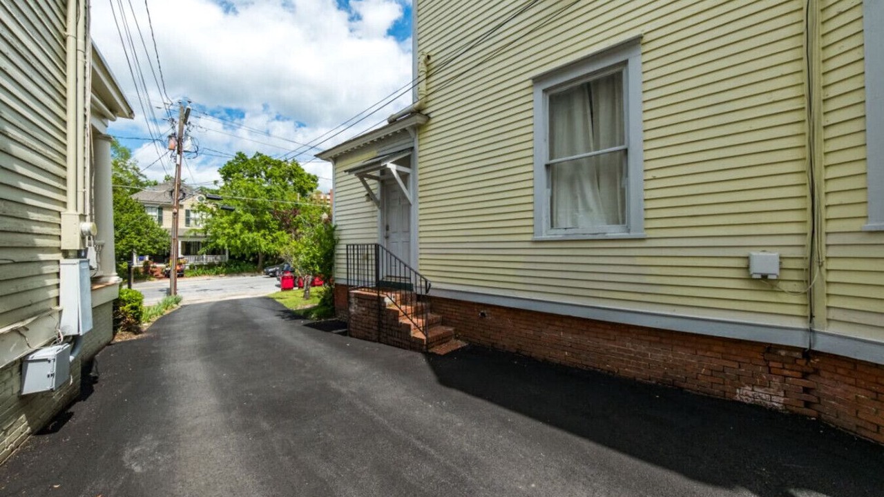 Photo of Outdoor in Macon