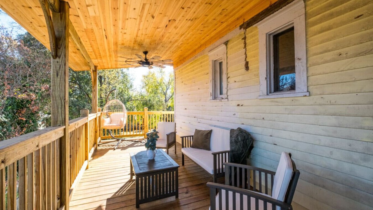Photo of Patio Balcony in Macon