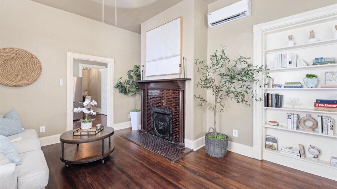 Photo of Livingroom in Macon