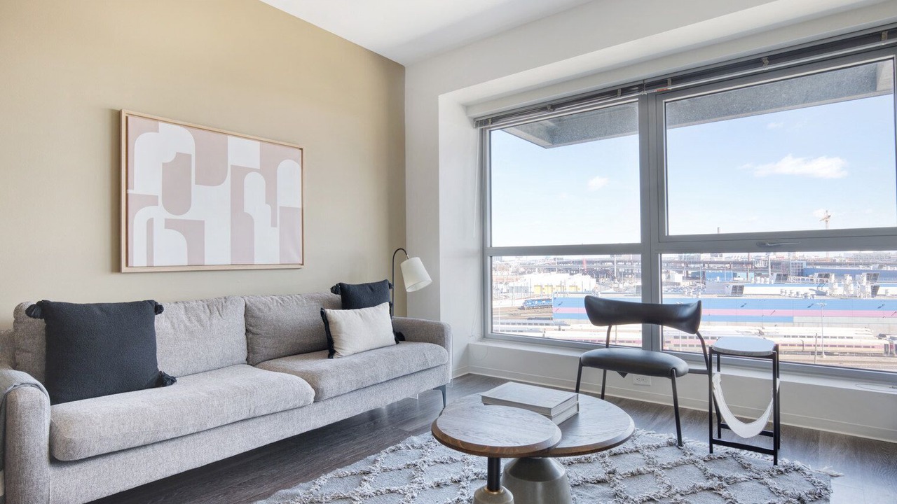 Photo of Livingroom in East Cambridge