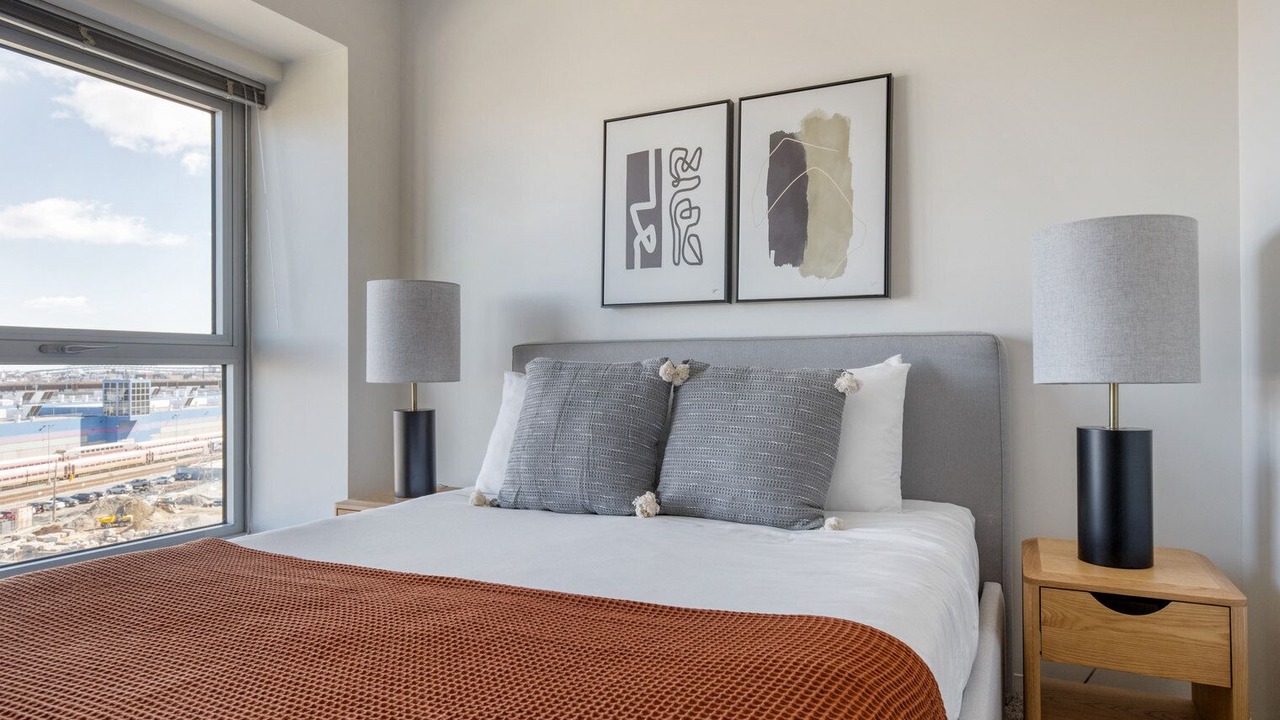 Photo of Bedroom in East Cambridge