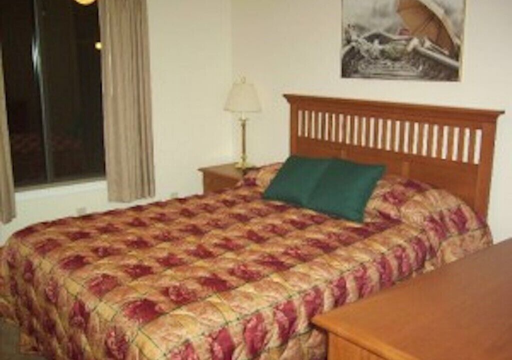 Photo of Bedroom in Spirit Lake