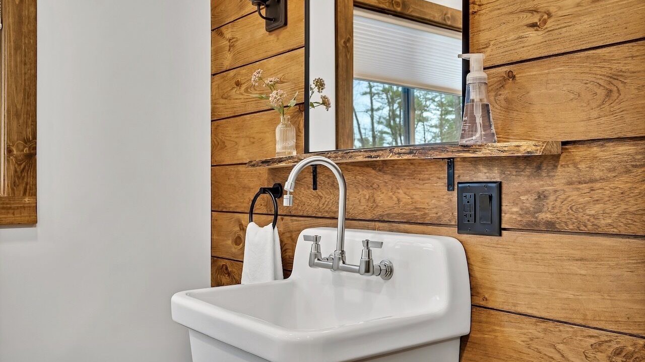 Photo of Bathroom in Corinth