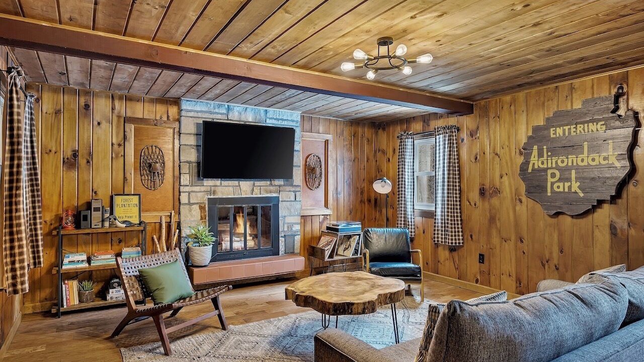 Photo of Livingroom in Corinth