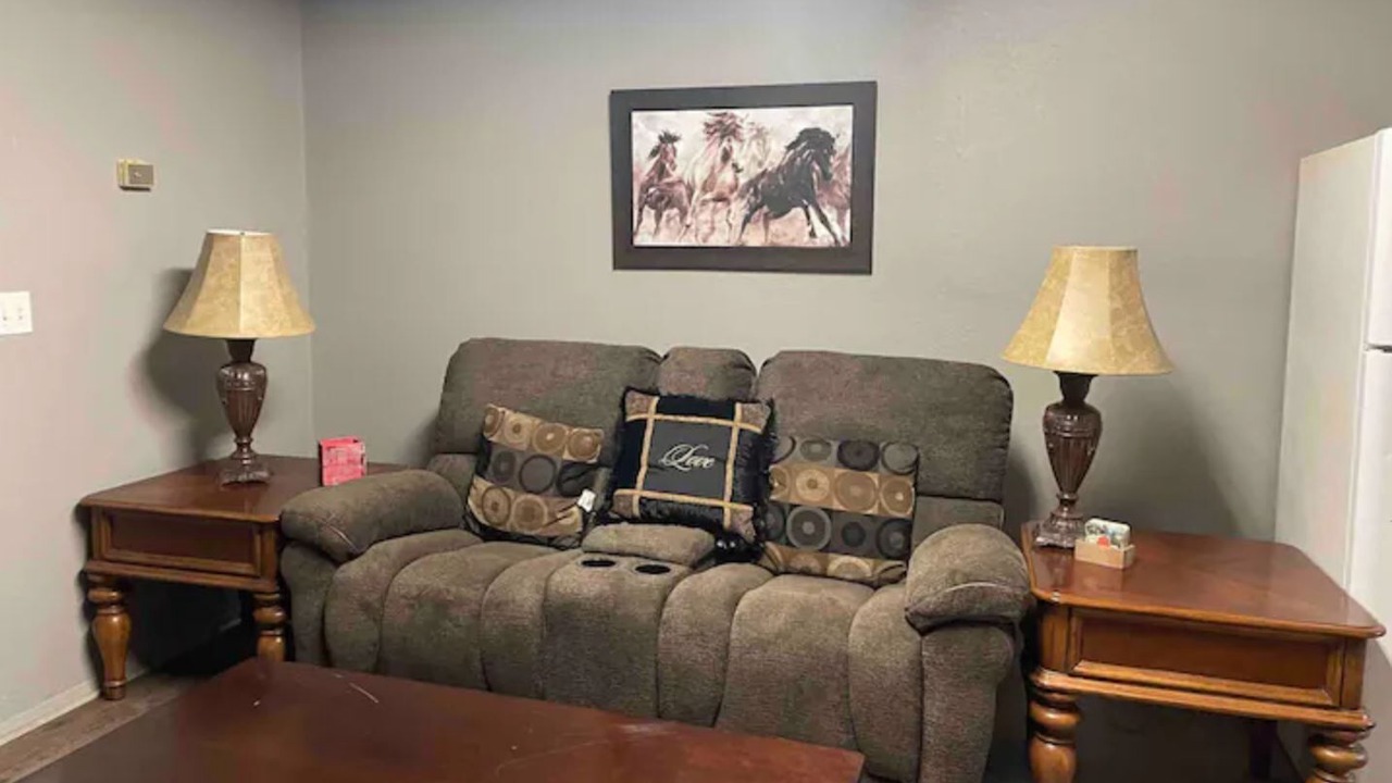 Photo of Livingroom in Shawnee