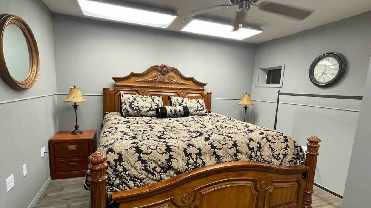 Photo of Bedroom in Shawnee