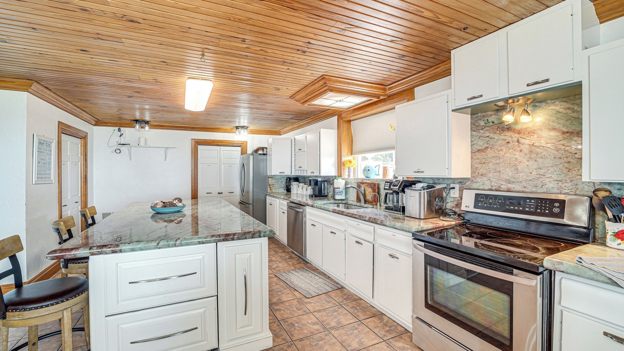 Photo of Kitchen in Hoyt