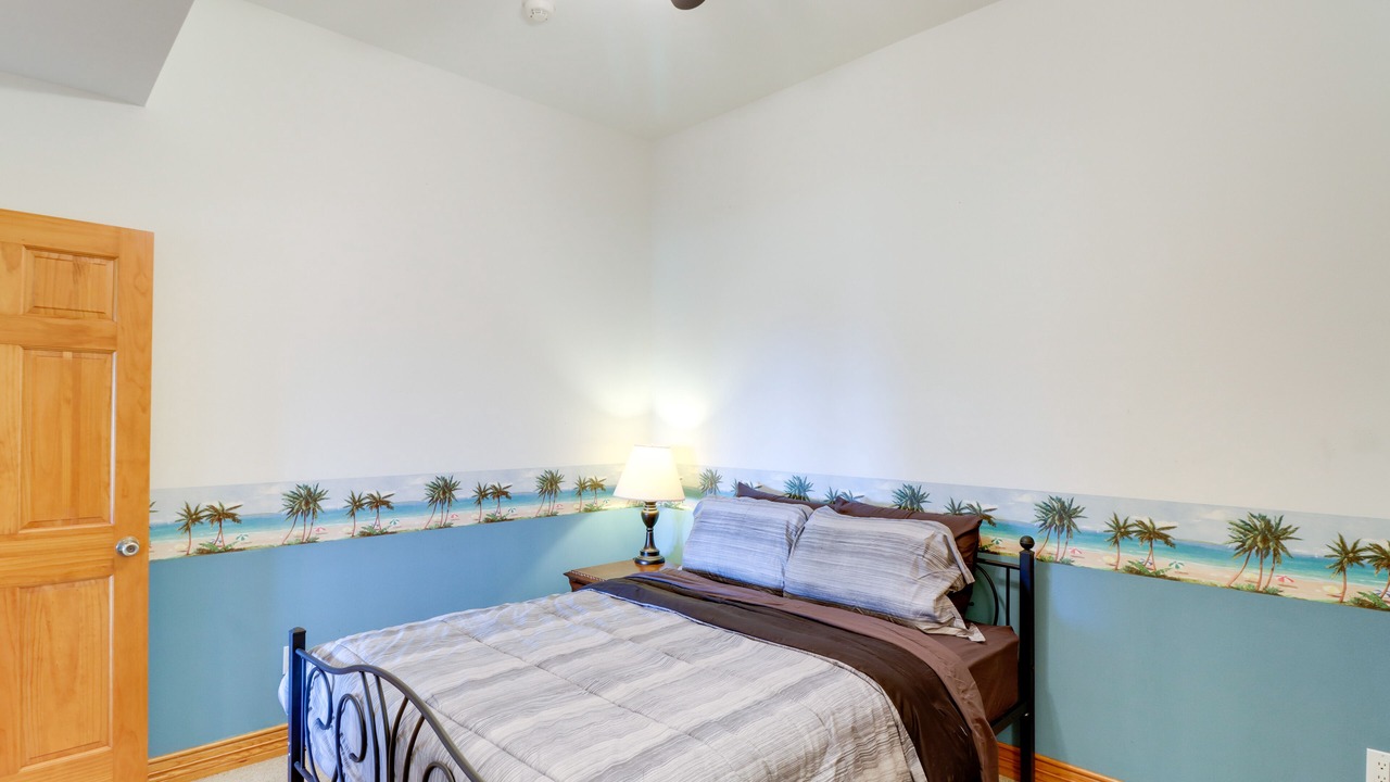 Photo of Bedroom in Fairfield Bay