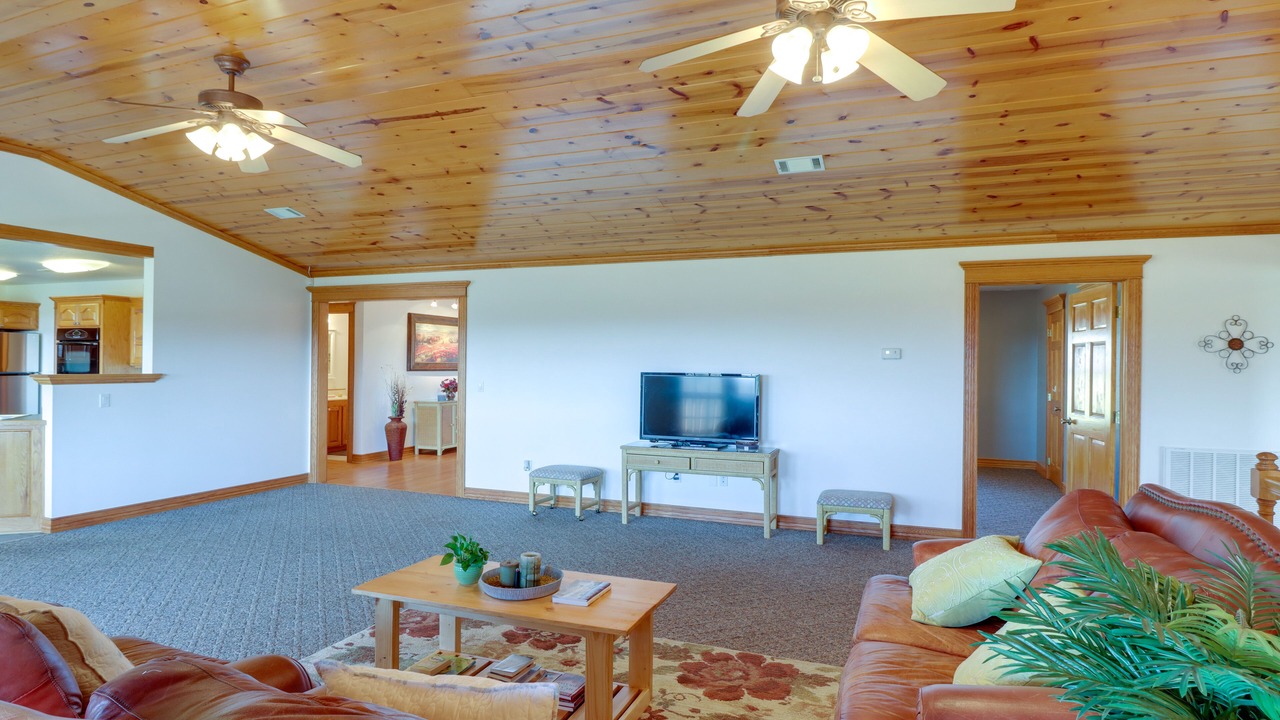 Photo of Bedroom in Fairfield Bay
