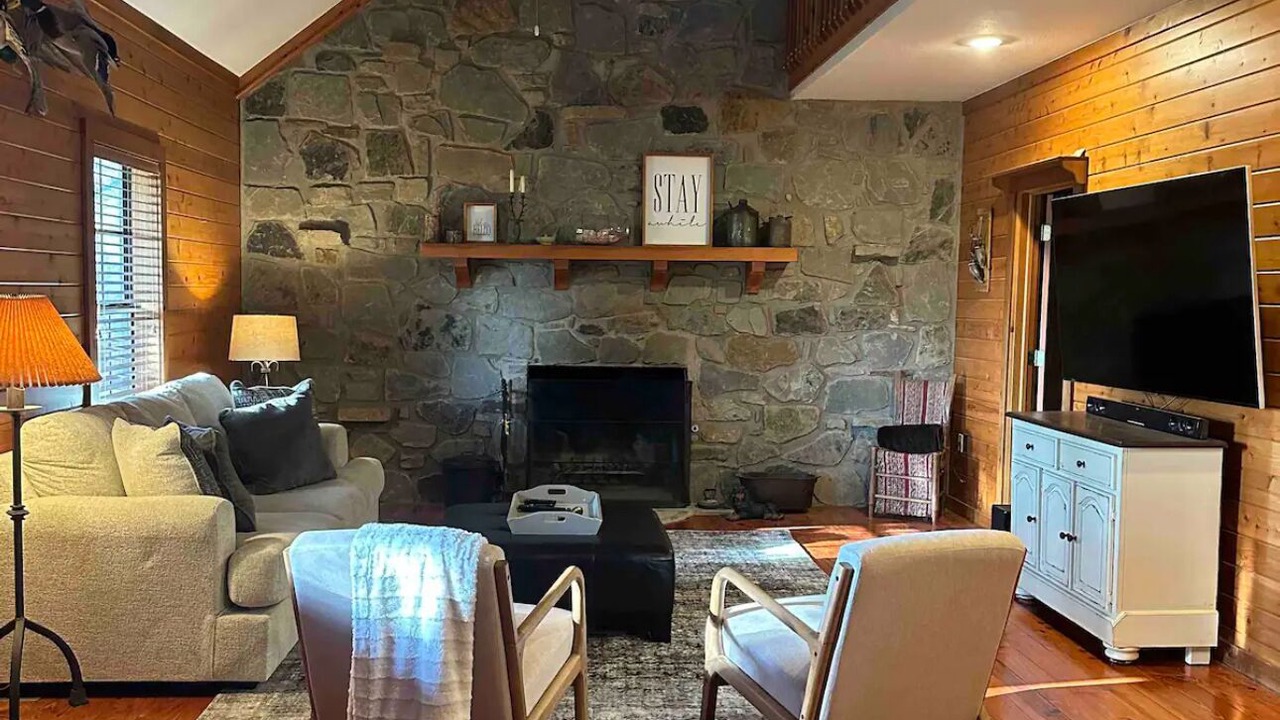 Photo of Livingroom in Broken Arrow
