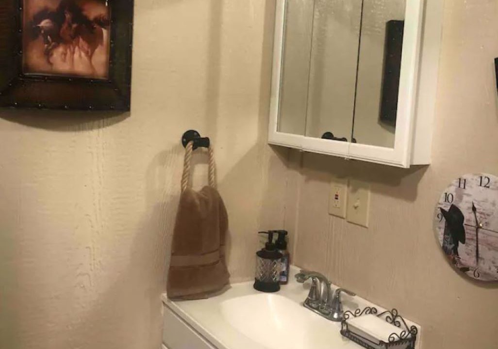 Photo of Bathroom in Shawnee