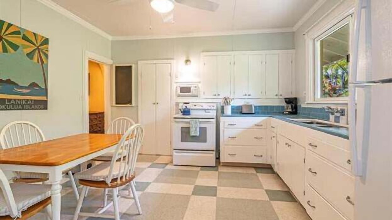Photo of Kitchen in Lanikai
