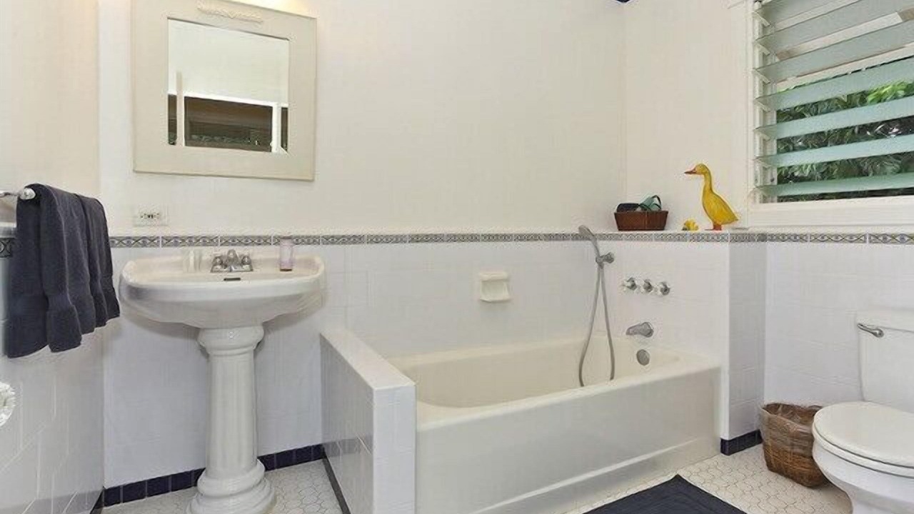 Photo of Bathroom in Lanikai