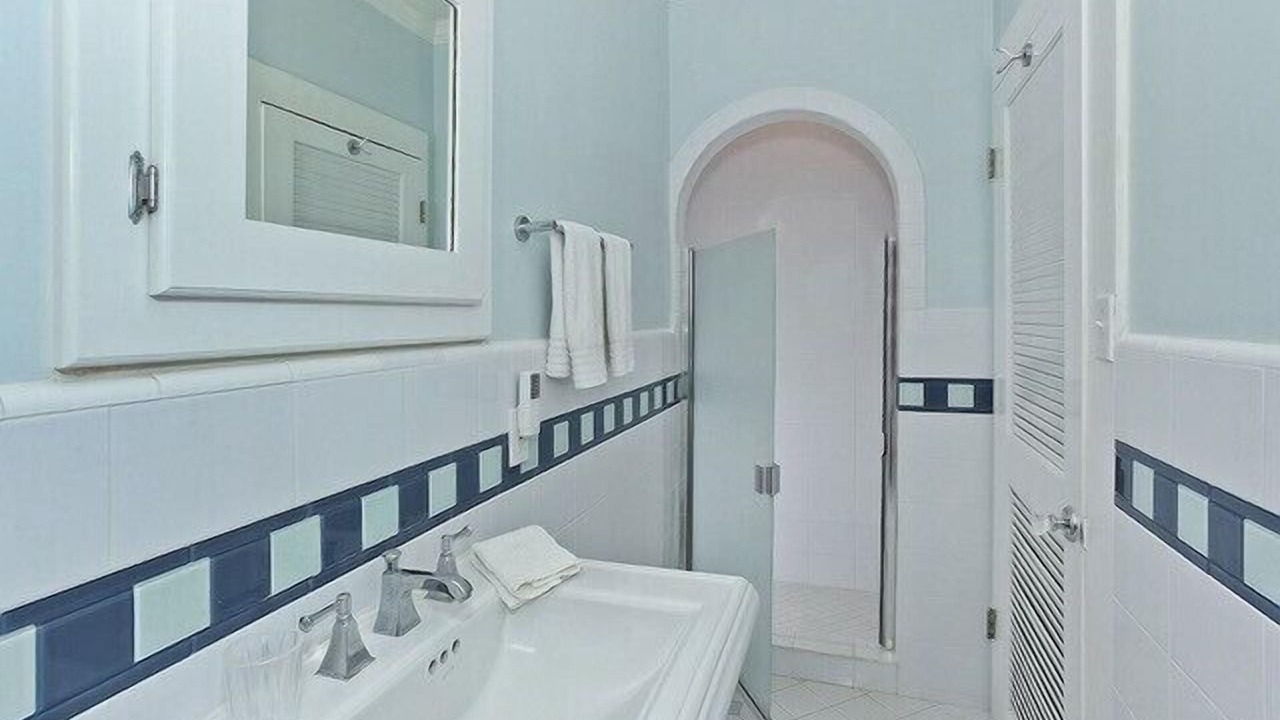 Photo of Bathroom in Lanikai
