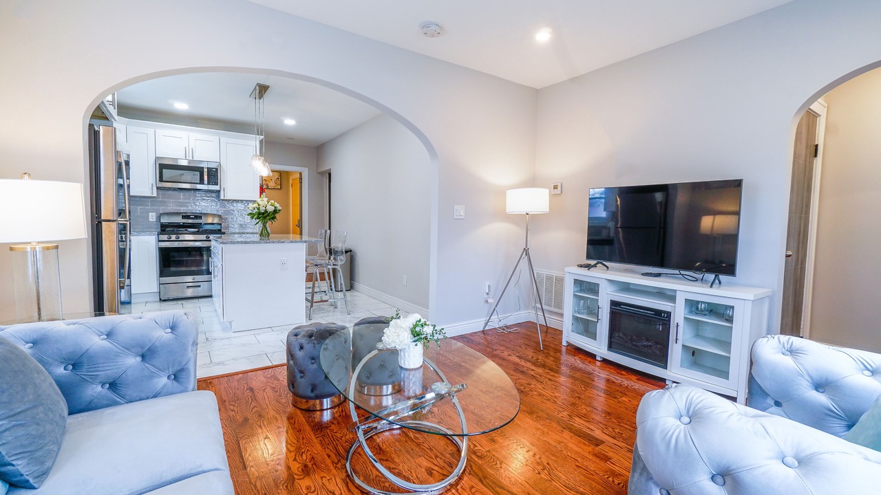 Photo of Livingroom in Montclair
