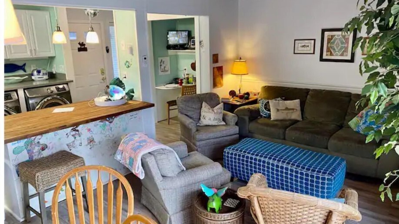 Photo of Livingroom in Fairfield Bay