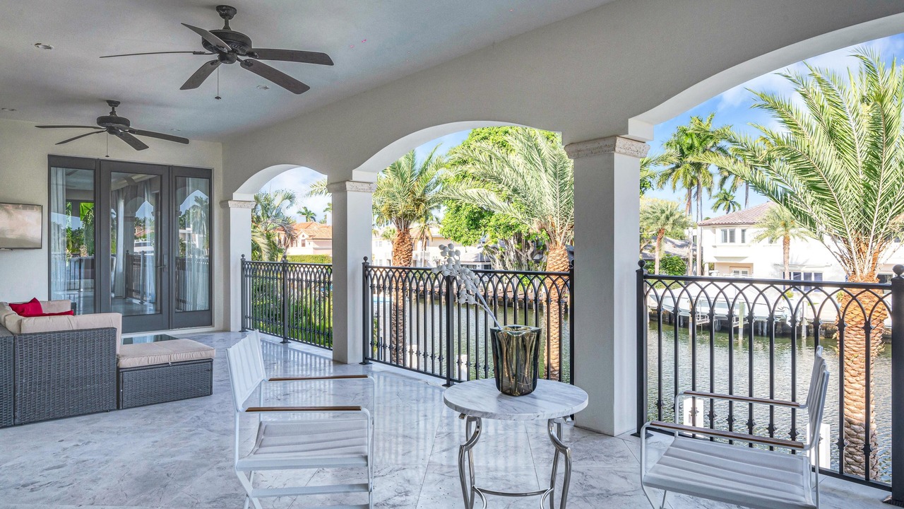 Photo of Patio Balcony in Nurmi Isles