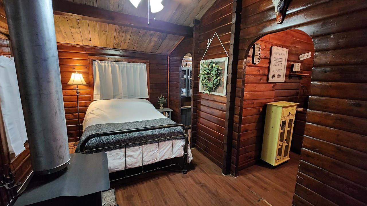 Photo of Bedroom in Rusk