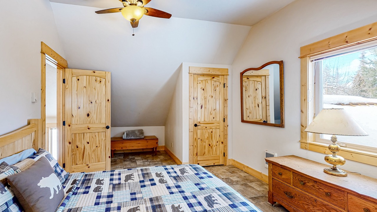 Photo of Bedroom in Joseph