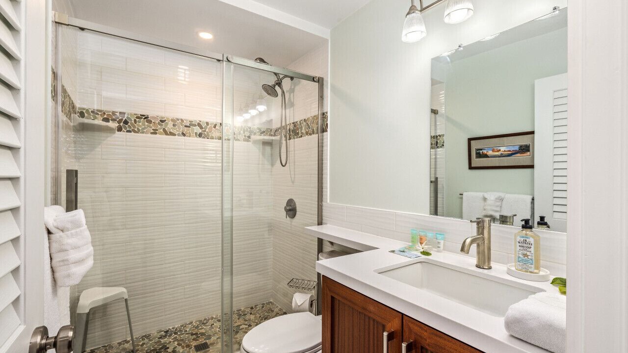 Photo of Bathroom in Kahuku