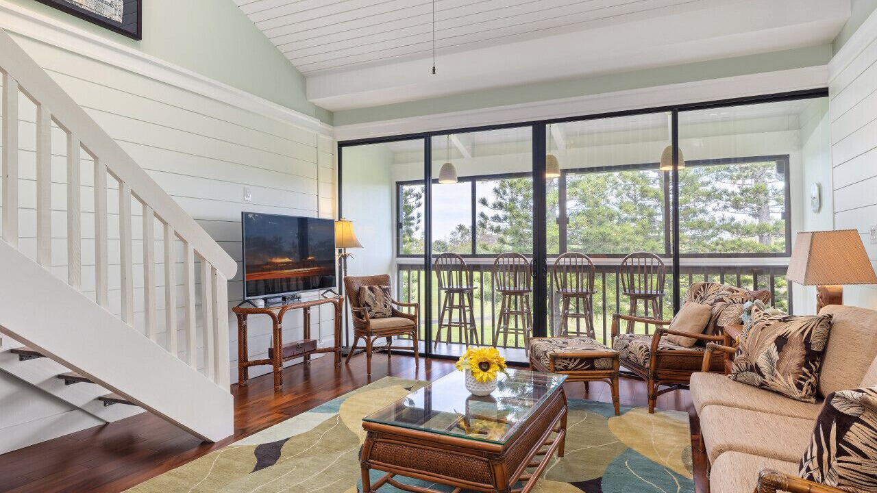 Photo of Livingroom in Kahuku