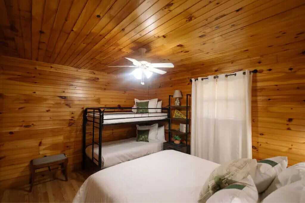 Photo of Bedroom in Powell