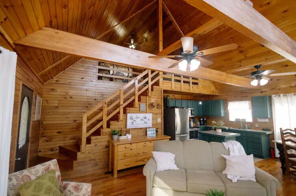 Photo of Livingroom in Powell