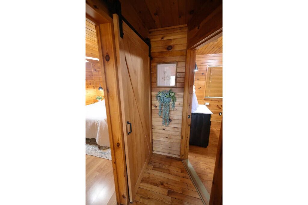 Photo of Bedroom in Powell